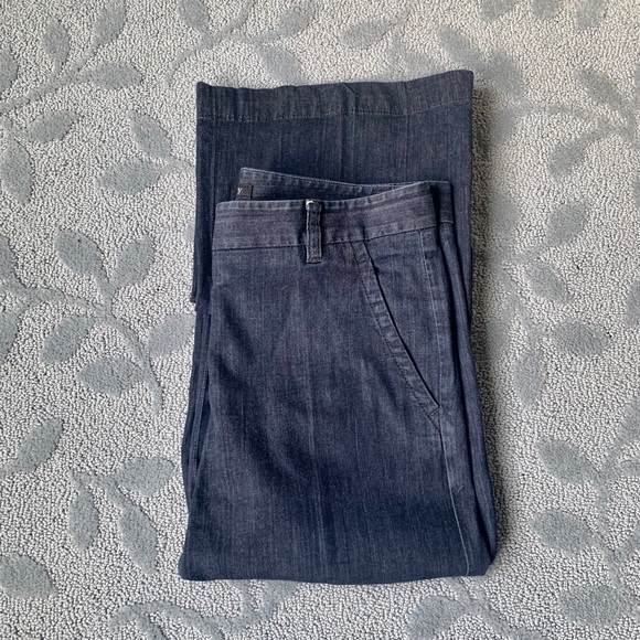 Theory Jeans- Ladies Light Weight Denim - Picture 2 of 2